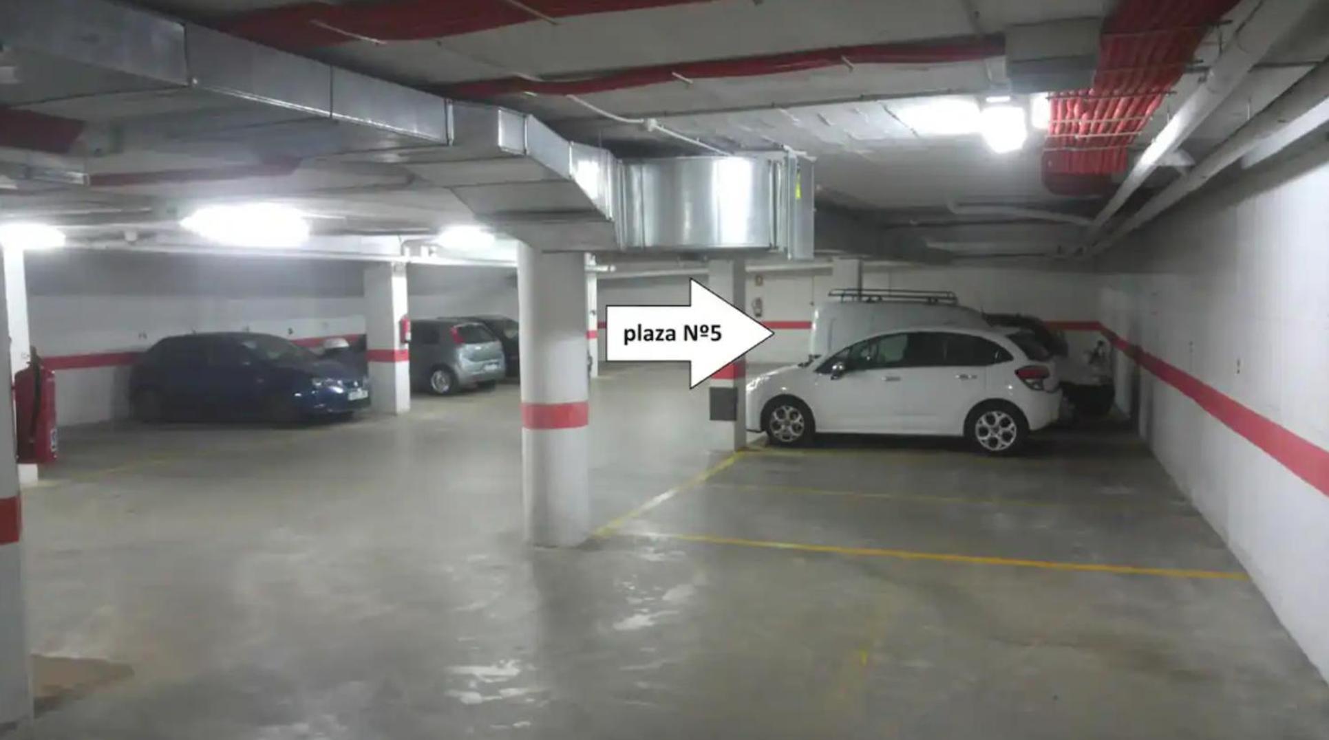 Centrico 2 Dormitorios Con Parking En La Trinidad Málaga Eksteriør billede